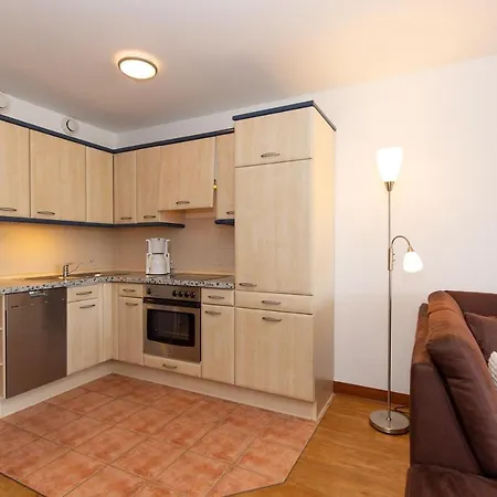 Kurpark-residenz 141 דירה *